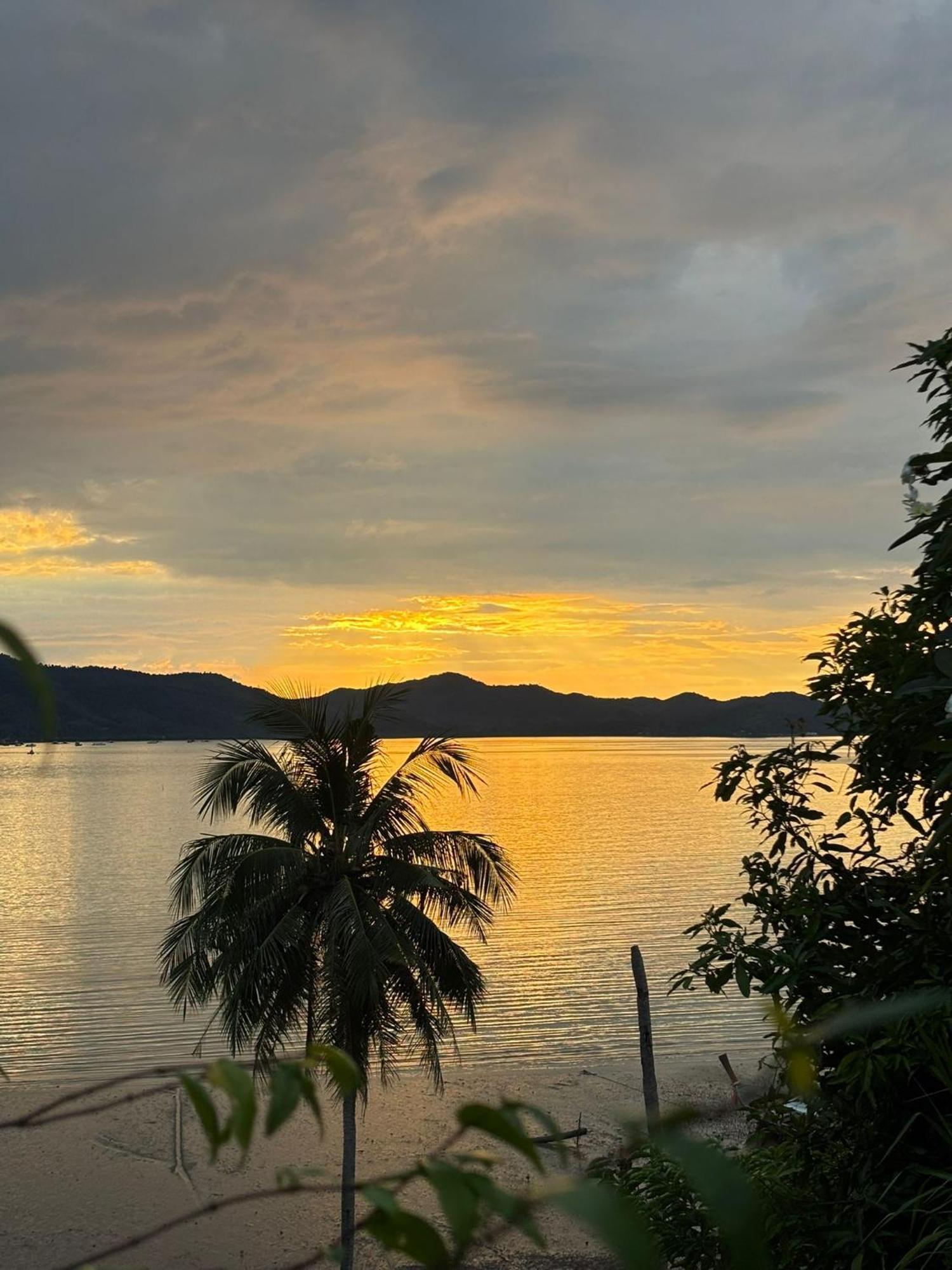 Chun Chom - Baan Lom Suay Villa Ko Yao Noi Dış mekan fotoğraf